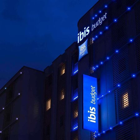 Ibis Budget Lyon Centre Confluence Buitenkant foto