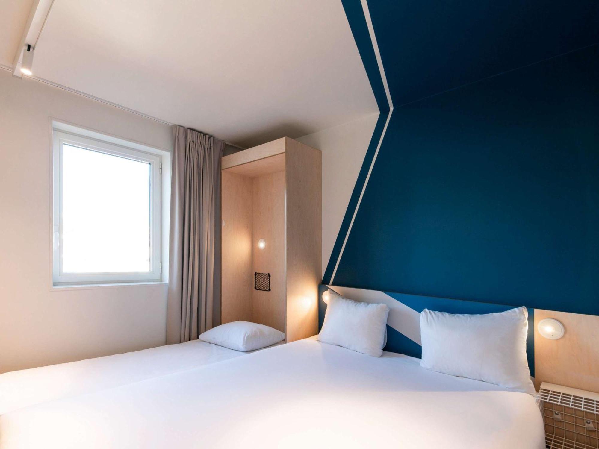 Ibis Budget Lyon Centre Confluence Buitenkant foto